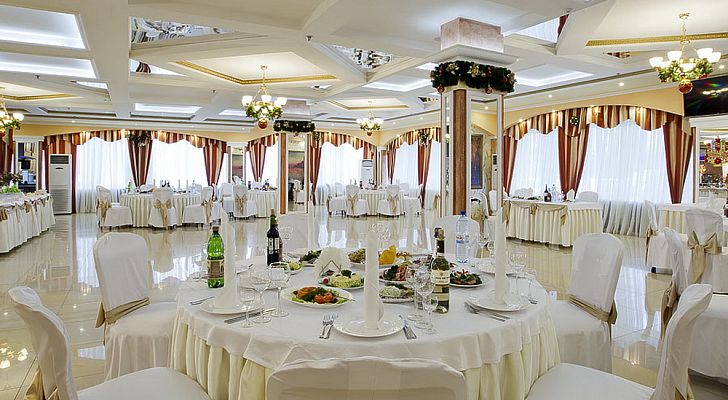 Restaurant Salyut (Salute). Restaurant complex - photo №1