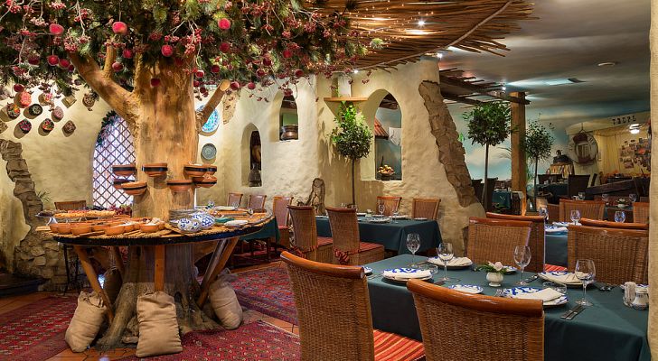 Restaurant Beloe Solntse Pustyni (The white desert's sun) - photo №4